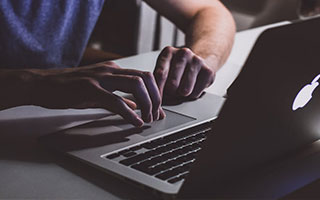 一日英超动向：曼联继续大规模降薪，阿莫林想要“小贝林厄姆”